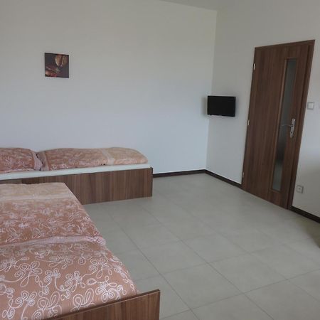 Penzion U Dulika Veseli nad Moravou Ngoại thất bức ảnh